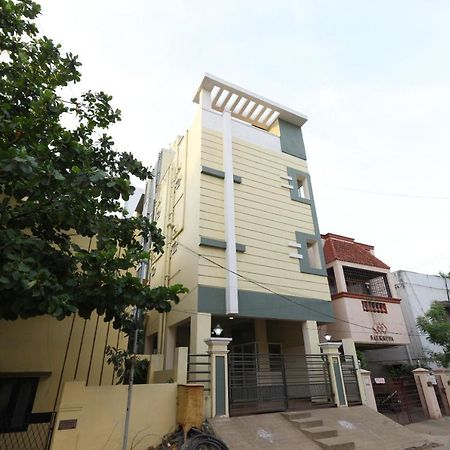 Oyo 14934 Kalyani Grand Hotel Chennai Exterior foto