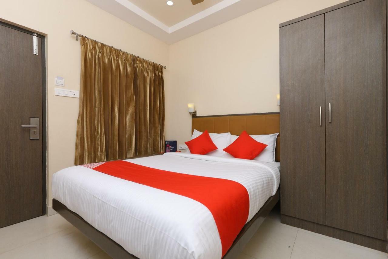 Oyo 14934 Kalyani Grand Hotel Chennai Exterior foto