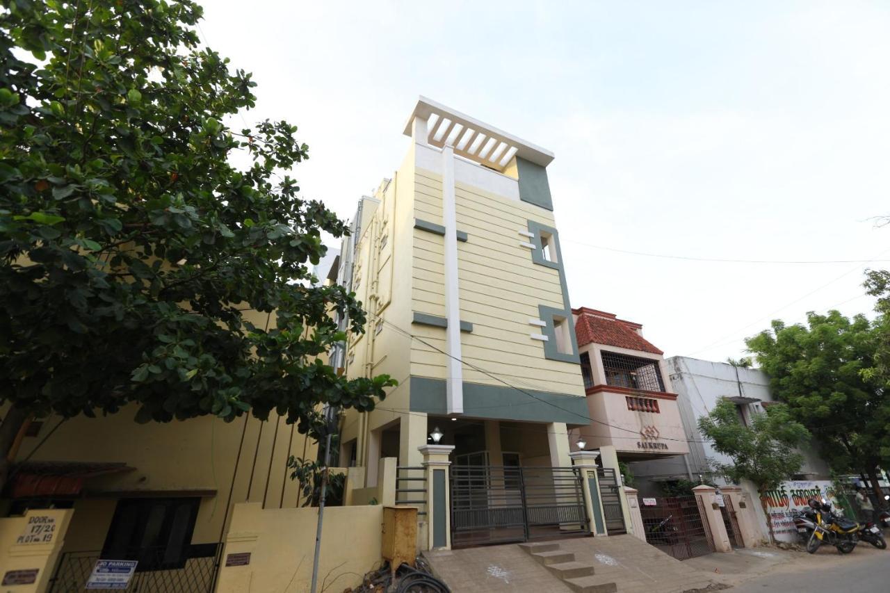 Oyo 14934 Kalyani Grand Hotel Chennai Exterior foto